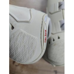 Zandona King Carbon air gamacher, str L