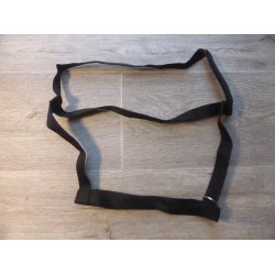 Q-Essentiel foldgrime, str Pony