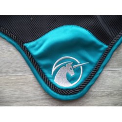 Uniqhorse hut, str Full