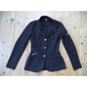 Montar stvnejakke m/bling, str 34