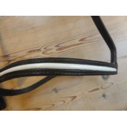 Islandsk trense m/n�seb�nd