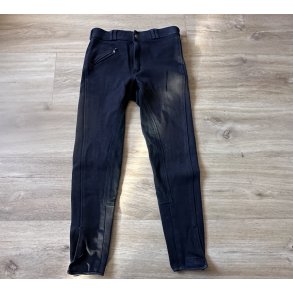 Ridebukser, sorte, str. 150